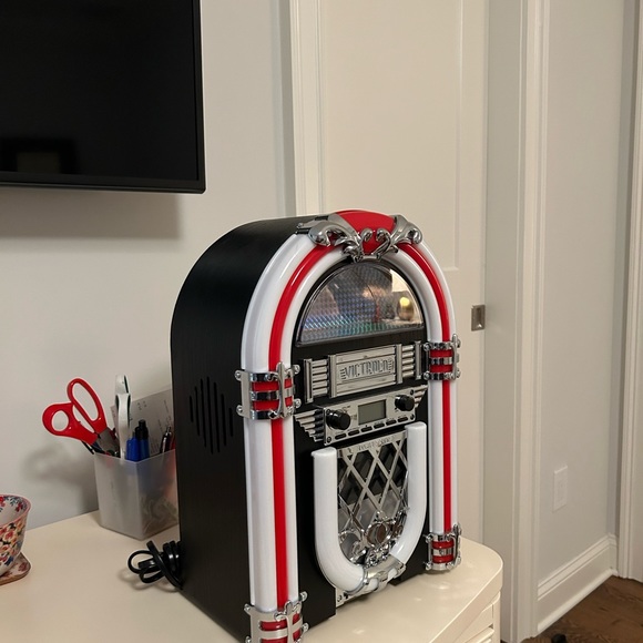 Victrola Portable Audio & Video Victrola Bluetooth Jukebox Speaker And Cd Player Poshmark